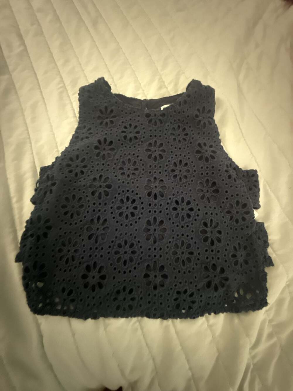 Abercrombie & Fitch Eyelet Tank Top Size XS Navy Blue Floral Cutout